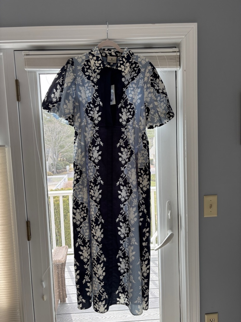 Tuckernuck Navy and Light Blue Floral Midi Dress - Picture 2 of 3